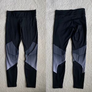 3 UNDER ARMOUR LEGGINGS